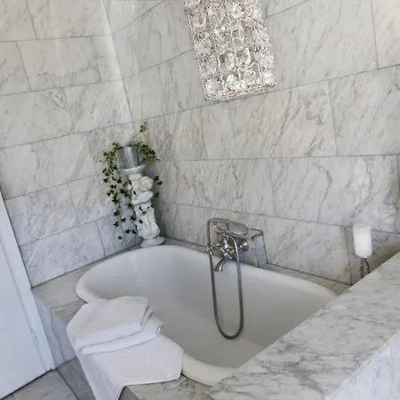 Exklusives In Den Bergen